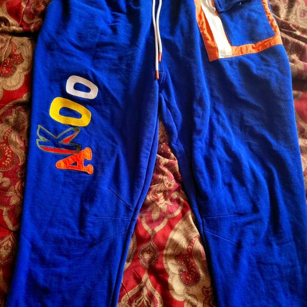 Mens akoo joggers